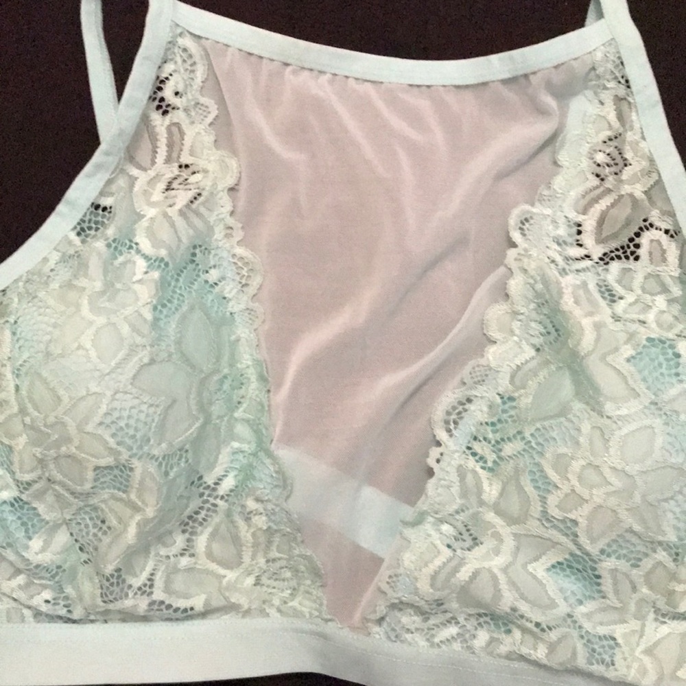 Green lace bralet
